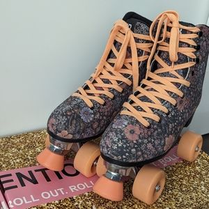 Intentionally Blank floral roller skate